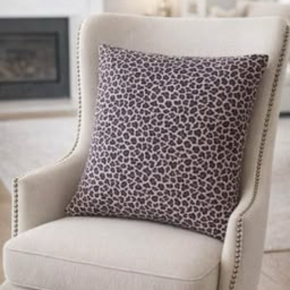 New - Leopard Throw Pillow / Animal Print / Exotic / Home Decor